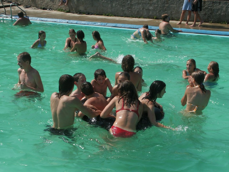 mb050729067.jpg